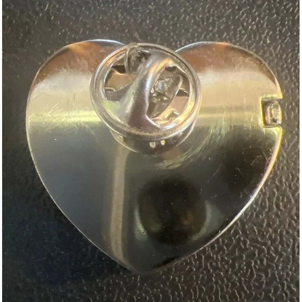 Vtg Mary Kay ❤️ Rhinestone Heart Photo Locket Pink & Silver‎ Tone Lapel Pin
